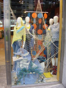 Escaparate de Moda Joven en Bilbao
