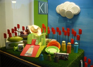 escaparate de primavera menaje hogar en KIKUINA Vilassar de Mar, foto 3