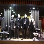 Escaparate en la tienda de moda Indalecio Moda