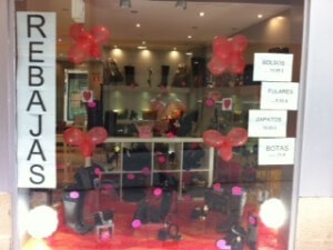 Escaparate San Valentín 2012 Caja de Plata