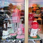 Escaparate de moda infantil en Anapry, foto 1