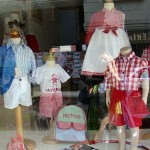 comercio de juguete didáctico y moda infantil