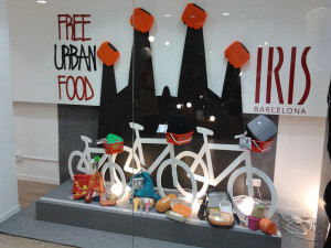 Exposición monográfica para la marca IRIS en Casa Claramunt en Barcelona, foto 2