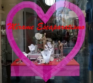 escaparate san valentin 2, Mírame Escaparatismo