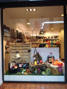 Escaparate de verano para Cuinetes, Miquel Pizarro aparadorisme, foto 2