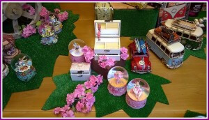 Escaparate en la tienda de regalos Brujerías, primavera 2015, imagen 3