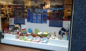 Escaparate de verano mediterráneo en Cuinetes, foto 3