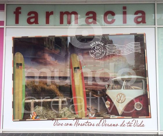 Escaparate de verano en Farmacia; vive con nosotros el verano de tu vida, imagen 4