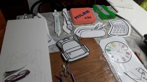 Escaparate de Primavera para papelería de Barcelona, Rueda de color, preparación